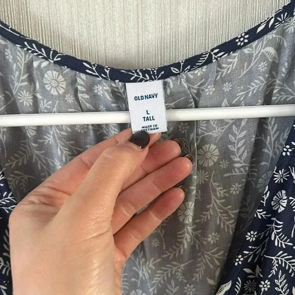 Old Navy Women’s Large Tall dress - Picture 4 of 6